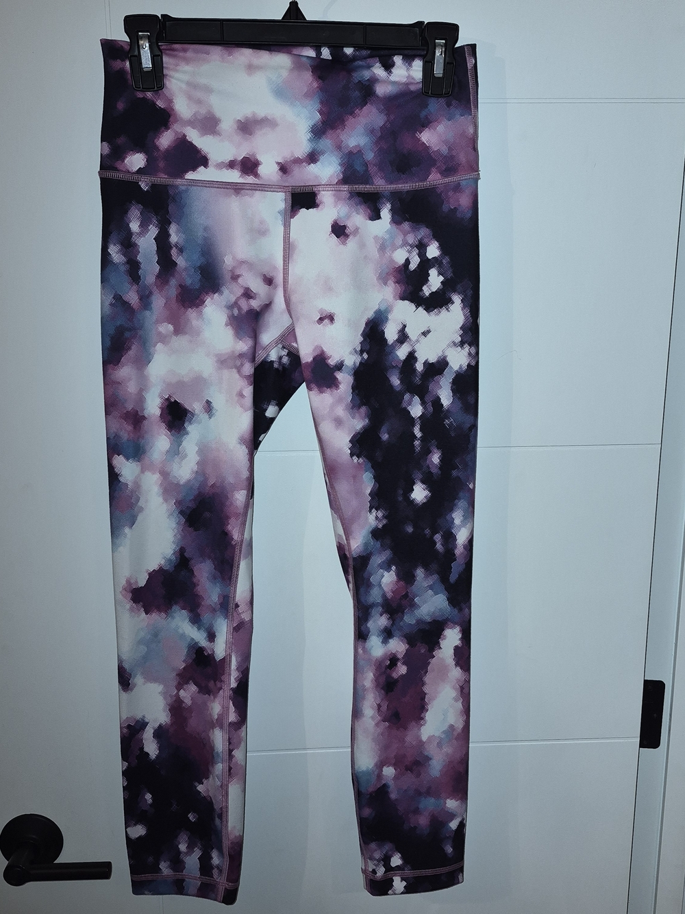 Lululemon HIGH Times Pant 25 " Size 8